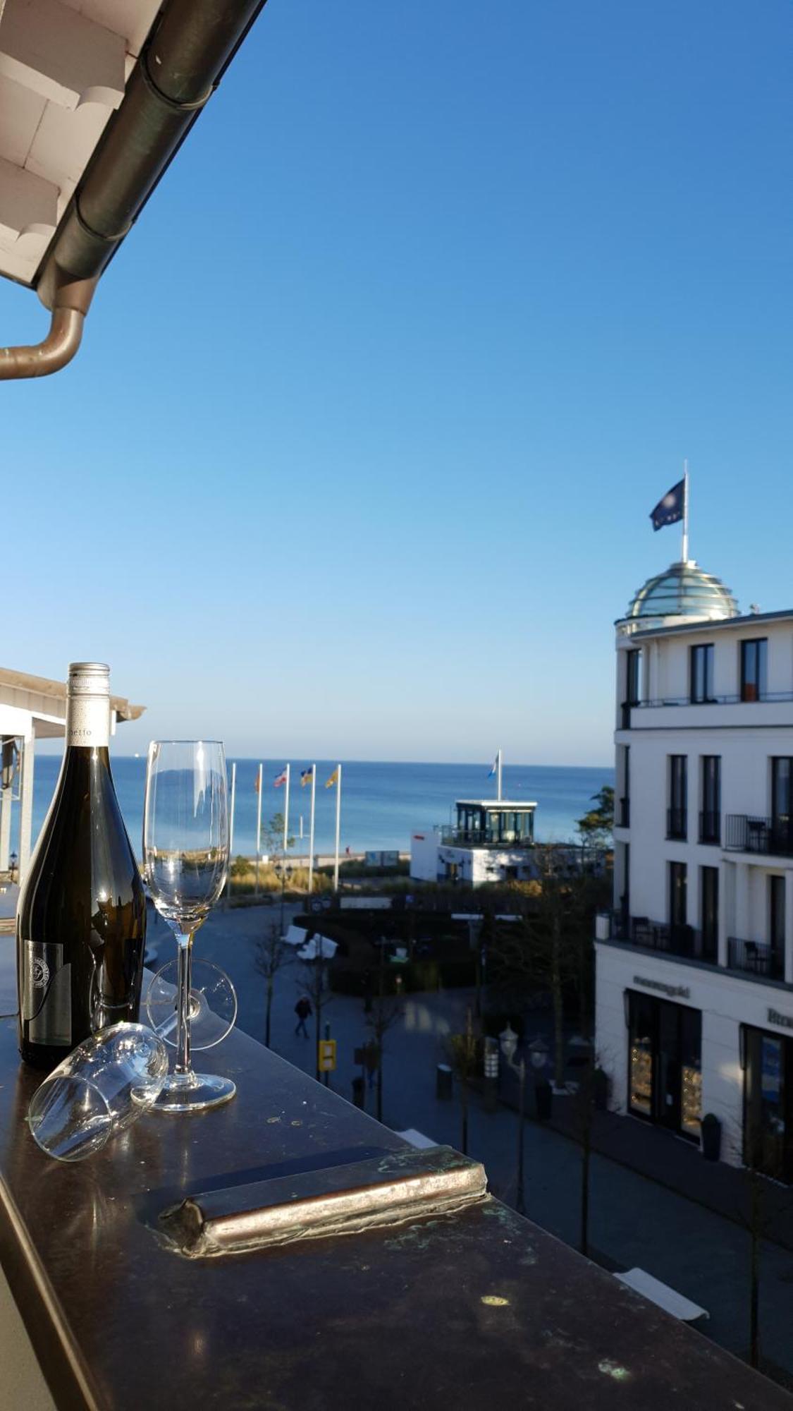 Hotel Esplanade & Aparthotel Rialto Binz Exterior photo