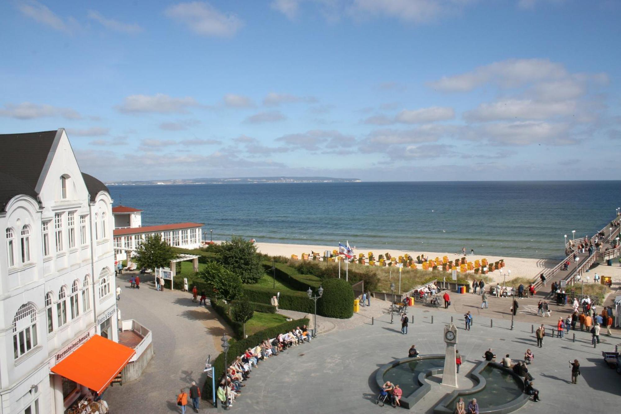 Hotel Esplanade & Aparthotel Rialto Binz Exterior photo